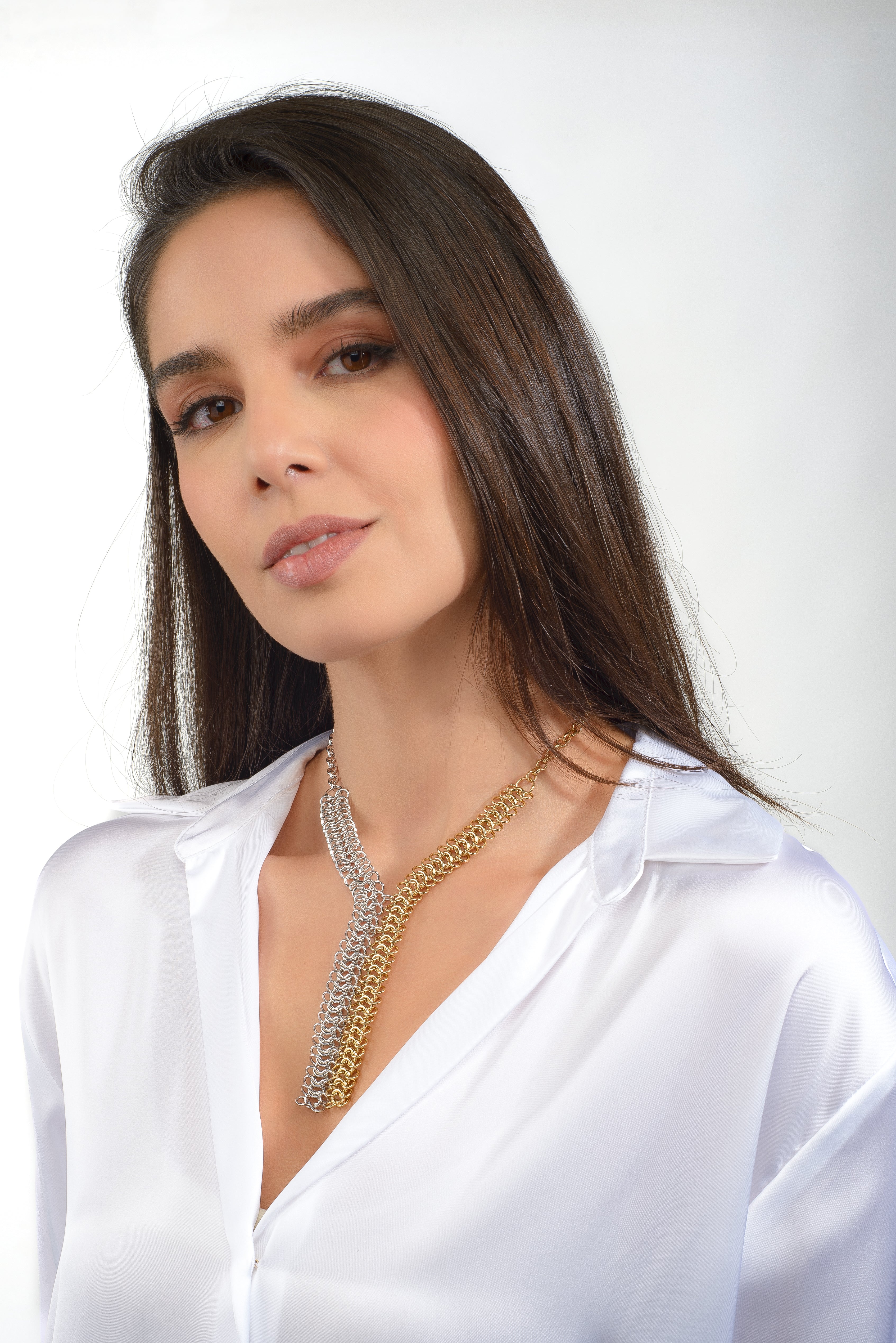 COLLAR ASIMÉTRICO BITONO