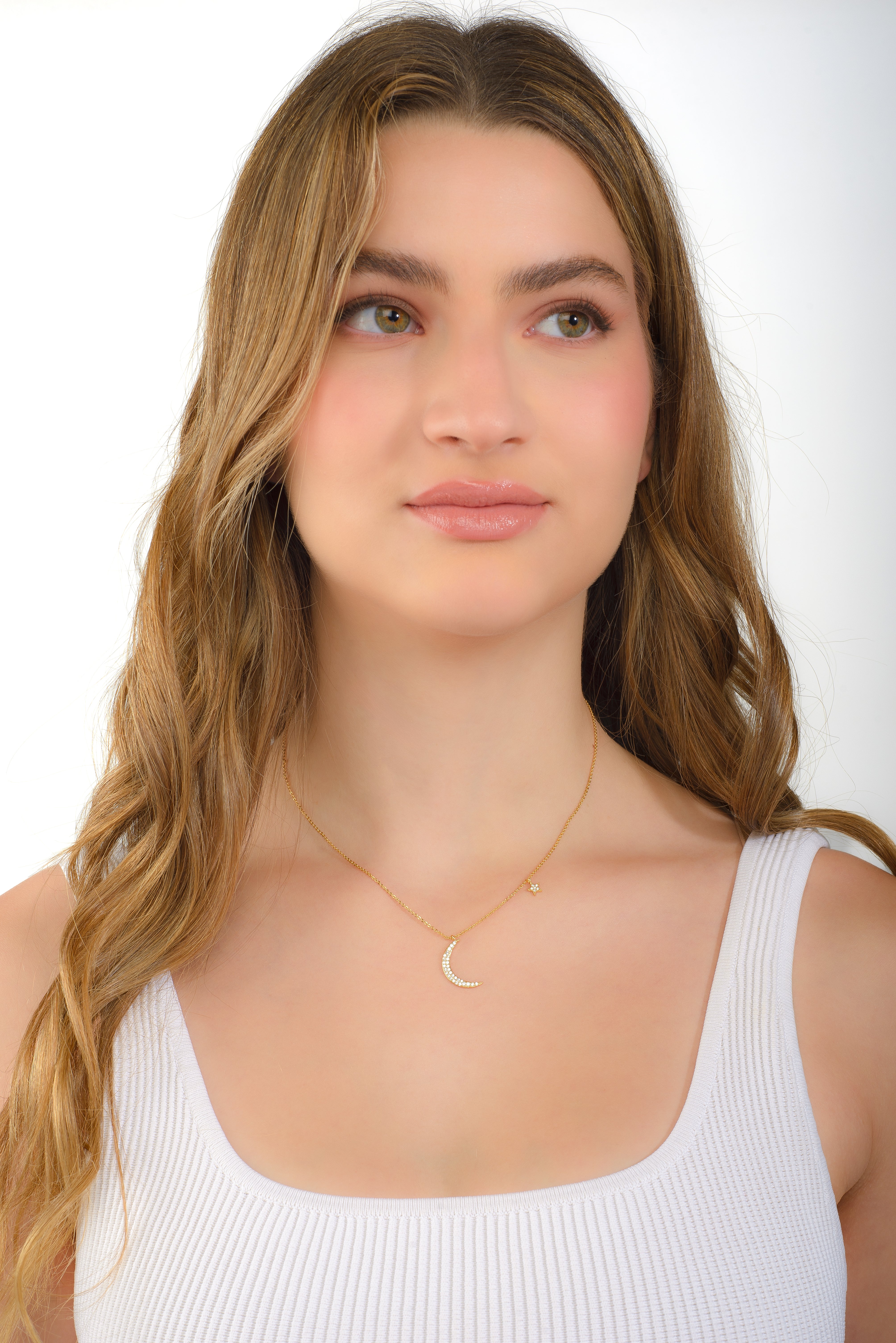 COLLAR CADENA DELGADA DIJE  LUNA Y ESTRELLA