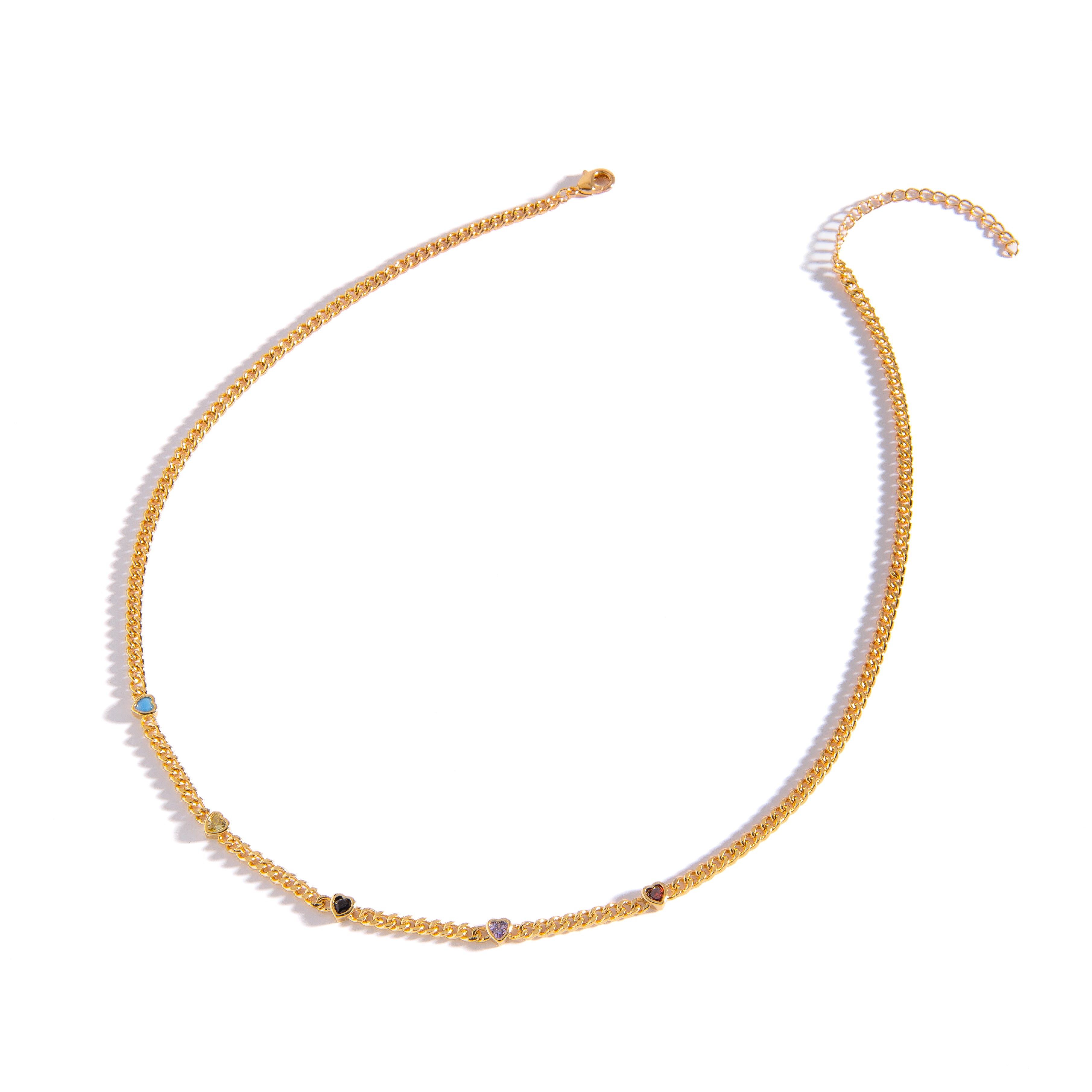 COLLAR CORTO CON MINI  CORAZONES EN COLORES